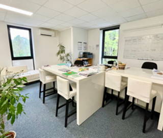 Bureau privé 20 m² 4 postes Location bureau Avenue de l'Europe Ramonville-Saint-Agne 31520 - photo 1